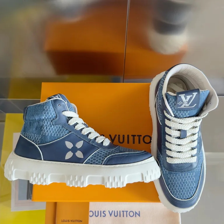 Louis Vuitton Shoe 